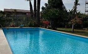 Villa Iris